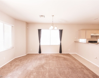 8549 Peaceful Dreams Street - Photo Thumbnail 7