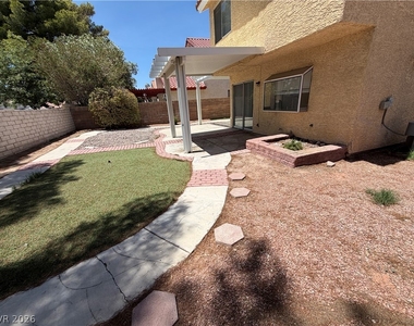 9509 Swan Bay Drive - Photo Thumbnail 53