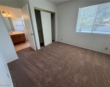9509 Swan Bay Drive - Photo Thumbnail 37
