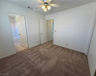 9509 Swan Bay Drive - Photo Thumbnail 29