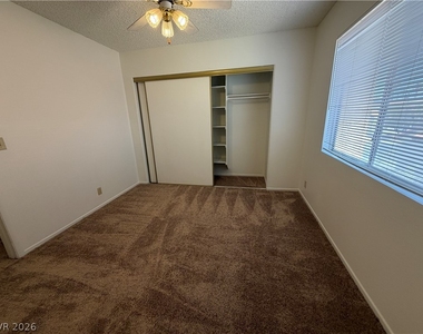 9509 Swan Bay Drive - Photo Thumbnail 30