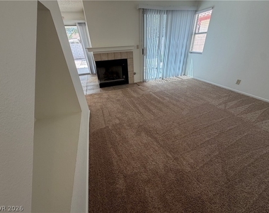 9509 Swan Bay Drive - Photo Thumbnail 15