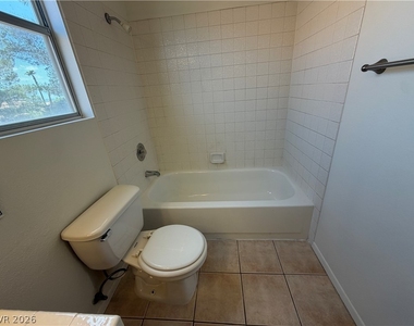 9509 Swan Bay Drive - Photo Thumbnail 33