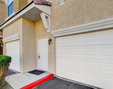 9975 Peace Way - Photo Thumbnail 1