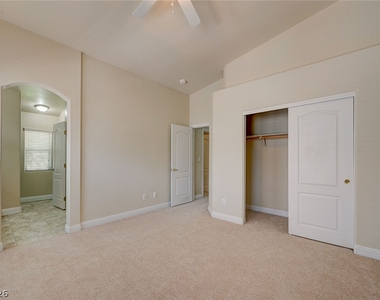 8744 Traveling Breeze Avenue - Photo Thumbnail 21