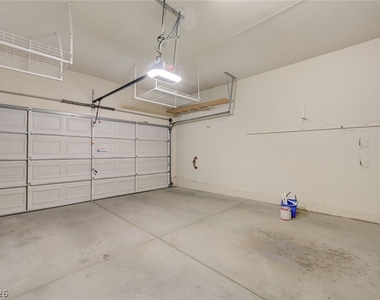 8744 Traveling Breeze Avenue - Photo Thumbnail 36
