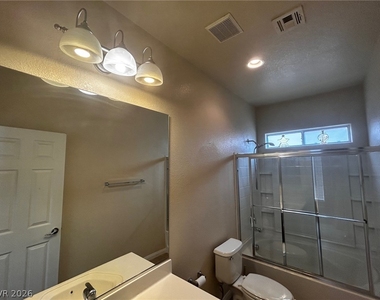 7633 Lani Dawn Street - Photo Thumbnail 21