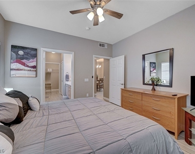 855 N Stephanie Street - Photo Thumbnail 11
