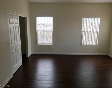 7026 Rustling Winds Avenue - Photo Thumbnail 9