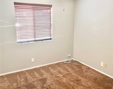 8116 Cimarron Ridge Drive - Photo Thumbnail 6