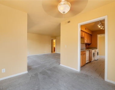 2843 Geary Place - Photo Thumbnail 9