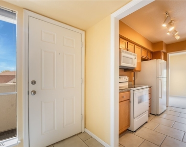 2843 Geary Place - Photo Thumbnail 2
