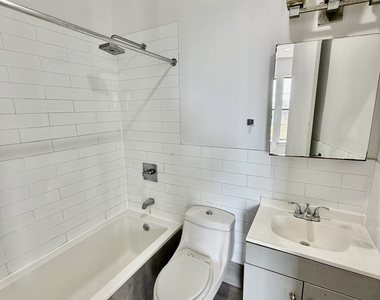 3021 Tilden Avenue - Photo Thumbnail 11