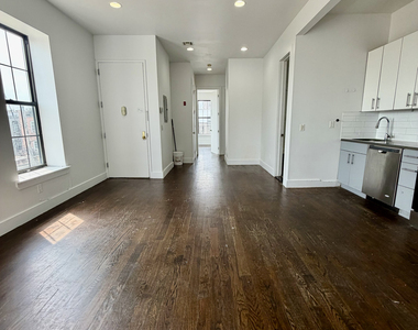 3021 Tilden Avenue - Photo Thumbnail 3