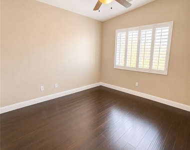 3177 Dusty Moon Avenue - Photo Thumbnail 8