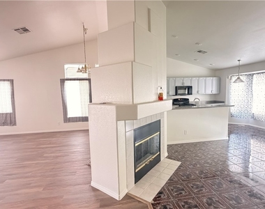 6263 Dalbergia Avenue - Photo Thumbnail 17