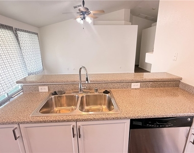 6263 Dalbergia Avenue - Photo Thumbnail 15
