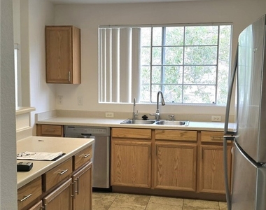 830 Carnegie Street - Photo Thumbnail 26
