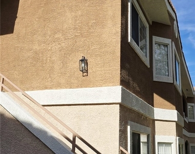 830 Carnegie Street - Photo Thumbnail 7