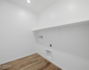 1482 Hopeful Lark Lane - Photo Thumbnail 20