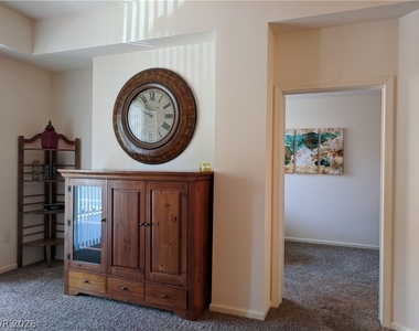 39 E Agate Avenue - Photo Thumbnail 12