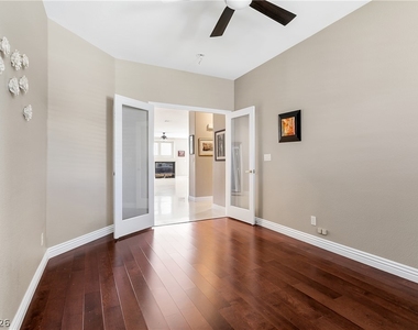 10617 Redwood Grove Avenue - Photo Thumbnail 21