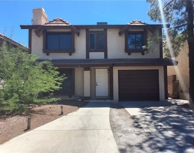 121 Logansberry Lane - Photo Thumbnail 4