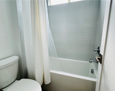 9836 Starlight Ridge Avenue - Photo Thumbnail 33