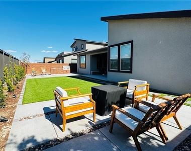 9836 Starlight Ridge Avenue - Photo Thumbnail 48