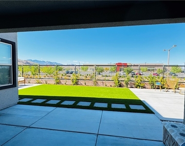 9836 Starlight Ridge Avenue - Photo Thumbnail 40