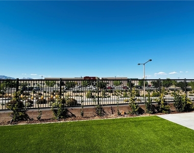 9836 Starlight Ridge Avenue - Photo Thumbnail 47