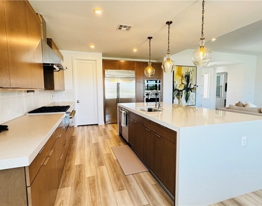 9836 Starlight Ridge Avenue - Photo Thumbnail 13