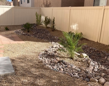 9519 Milkweed Canyon Avenue - Photo Thumbnail 1