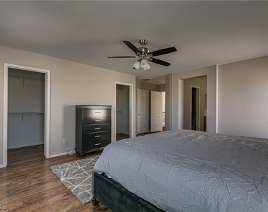 3123 Alder Grove Court - Photo Thumbnail 11