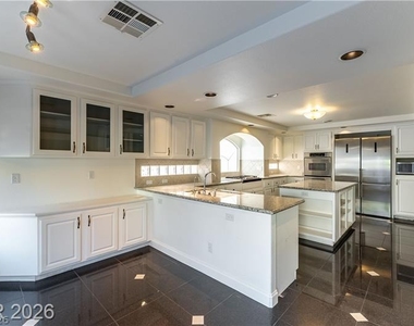 11141 Scotscraig Court - Photo Thumbnail 10