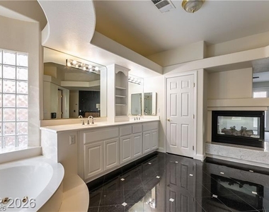 11141 Scotscraig Court - Photo Thumbnail 16