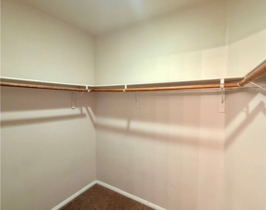 8346 Fame Avenue - Photo Thumbnail 25