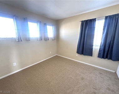 1324 Nugget Creek Drive - Photo Thumbnail 16