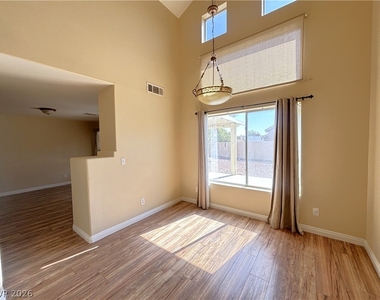 1324 Nugget Creek Drive - Photo Thumbnail 2