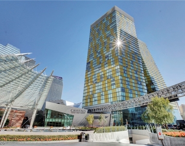 3722 Las Vegas Boulevard - Photo Thumbnail 19