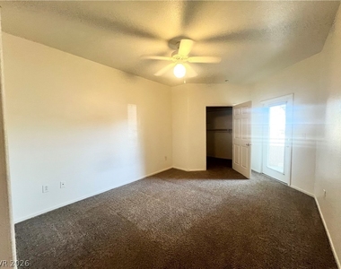 833 Aspen Peak Loop - Photo Thumbnail 7