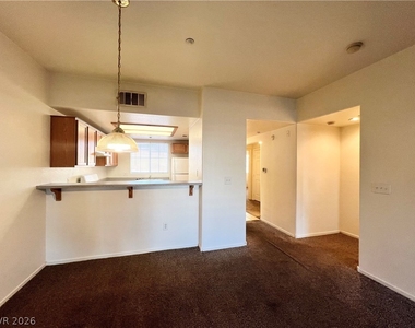 833 Aspen Peak Loop - Photo Thumbnail 6