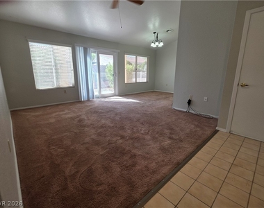 8729 Pennystone Avenue - Photo Thumbnail 3