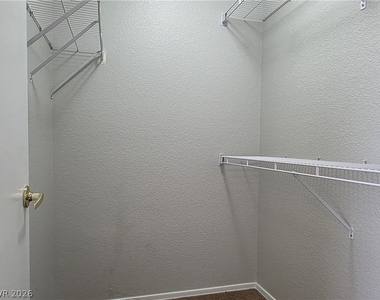 8729 Pennystone Avenue - Photo Thumbnail 17