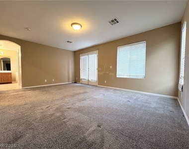 5014 Golden Antelope Way - Photo Thumbnail 31