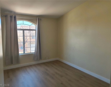 5323 Hanging Tree Lane - Photo Thumbnail 20