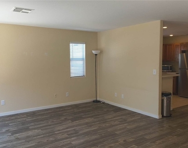 5323 Hanging Tree Lane - Photo Thumbnail 5