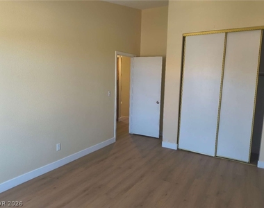 5323 Hanging Tree Lane - Photo Thumbnail 21