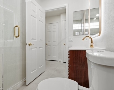 9081 Lawton Pine Drive - Photo Thumbnail 43