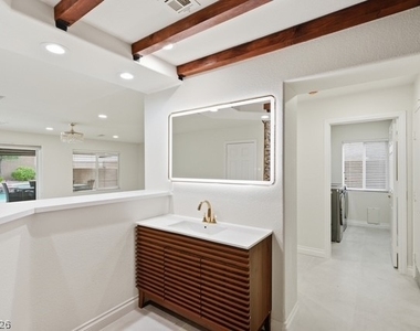 9081 Lawton Pine Drive - Photo Thumbnail 35